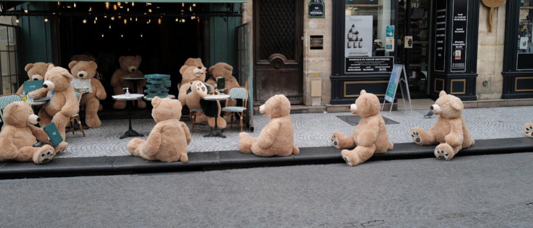 Λούτρινα αρκουδάκια στο Παρίσι