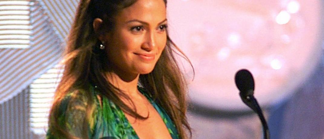 H ιστορία του Versace φορέματος της Jennifer Lopez