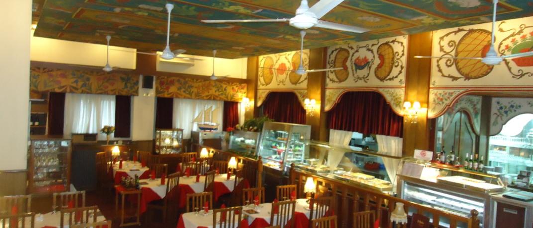 Fatsiο: Το πολίτικο εστιατόριο στο Παγκράτι όπου έτρωγε ο Σεφέρης και ο Μάνος Χατζιδάκις | 0 bovary.gr