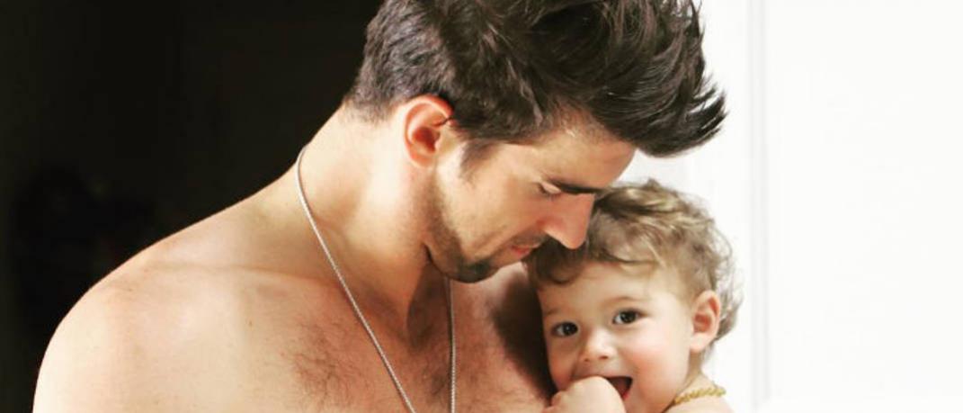 H φωτογραφία του Michael Phelps με το γιο του παίρνει το «χρυσό μετάλλιο» του πατέρα | 0 bovary.gr