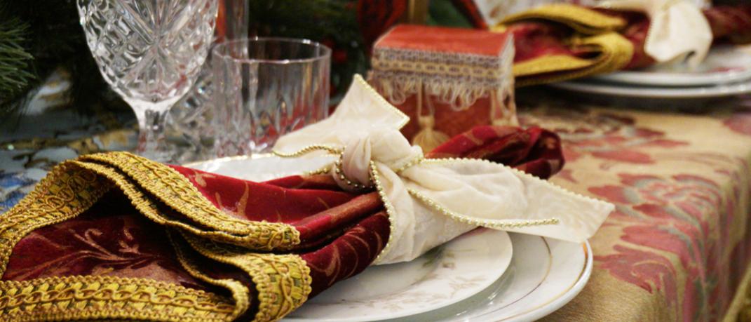 Γαλοπούλα τα Χριστούγεννα; Στην Ελλάδα η παράδοση θέλει από ντολμαδάκια και κόκορα μέχρι σούπες λαχανικών | 0 bovary.gr