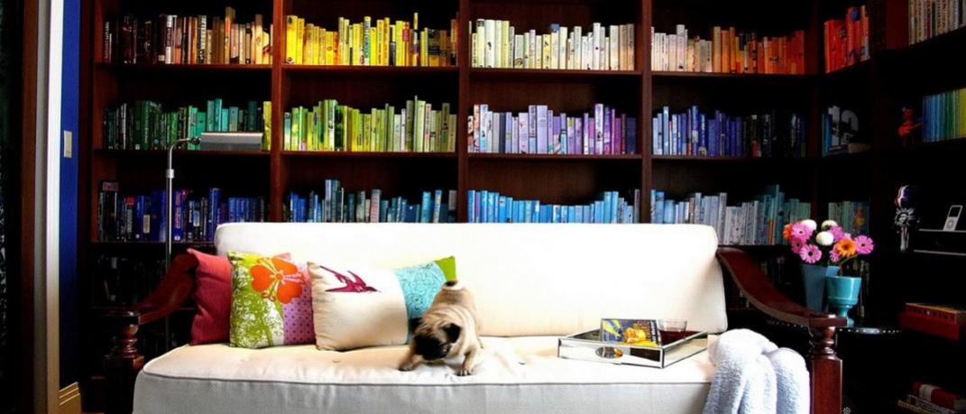 Rainbow Rooms -Οταν η βιβλιοθήκη αποκτά μοναδικό χαρακτήρα και πολύ χρώμα | 0 bovary.gr