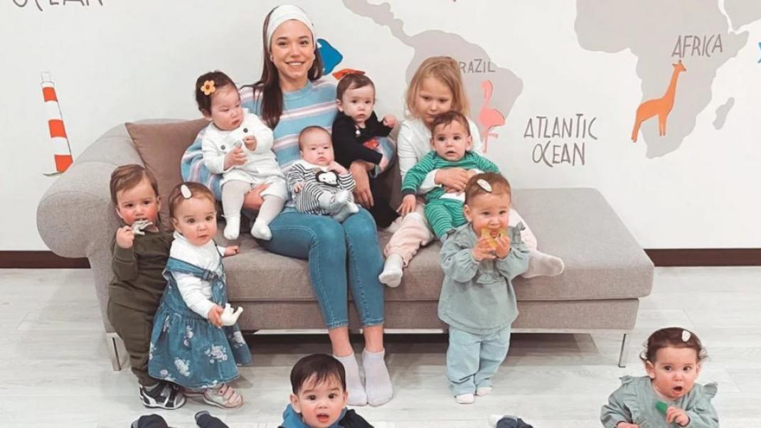 Μια Ρωσίδα έφερε στον κόσμο 21 μωρά με παρένθετη μητρότητα