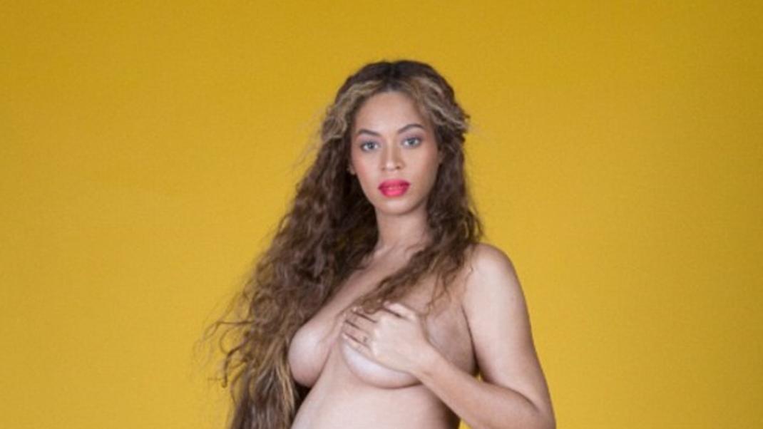 H έγκυος Μπιγιονσέ ποζάρει γυμνή λίγο μετά την ανακοίνωση ότι περιμένει δίδυμα [εικόνες]  | 0 bovary.gr