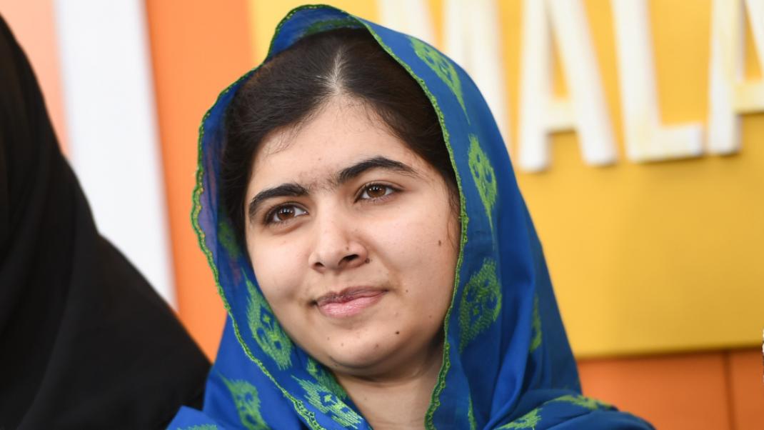 Μαλάλα: Το κορίτσι που κορόιδεψε το θάνατο έγινε 20 ετών  | 0 bovary.gr