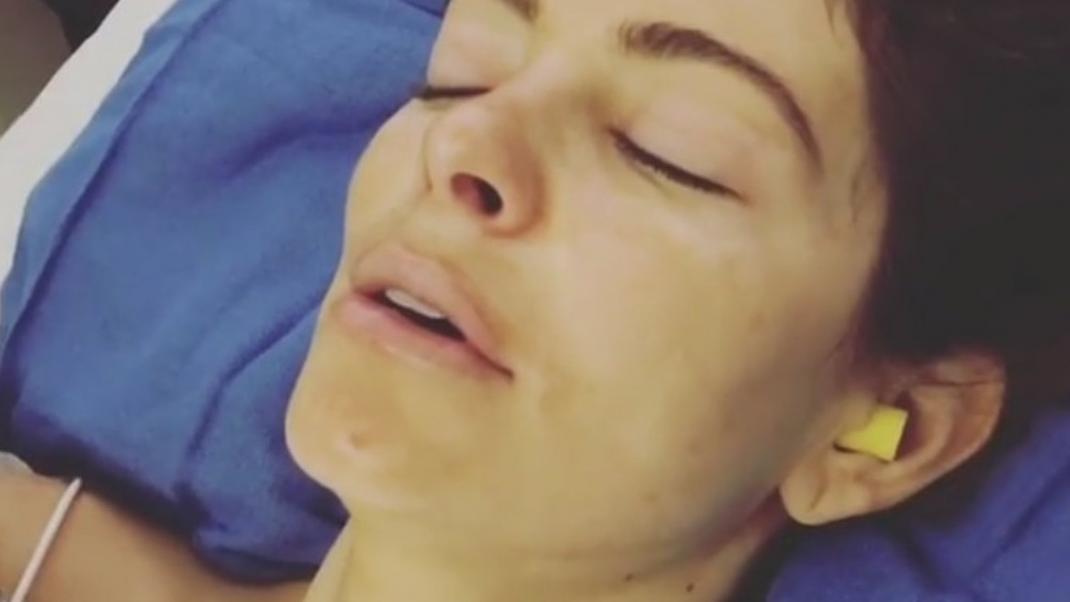 Το συγκλονιστικό βίντεο της Μαρίας Μενούνος αμέσως μετά το χειρουργείο των 7,5 ωρών | 0 bovary.gr