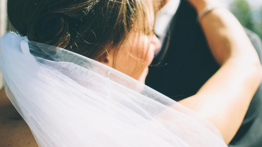 «Δεν θέλω να ξαναπαντρευτώ ποτέ»: Γυναίκες εξηγούν τον λόγο  | 0 bovary.gr