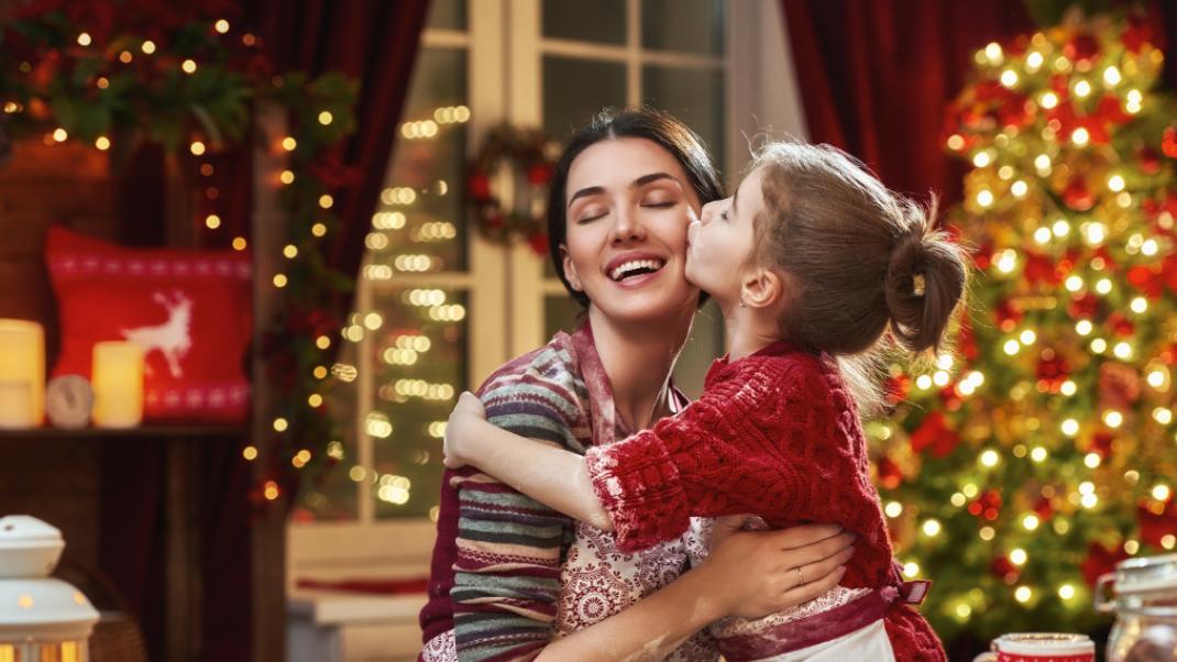 Γιορτινές οικογενειακές στιγμές, Φωτογραφία: Shutterstock/Βy Yuganov Konstantin
