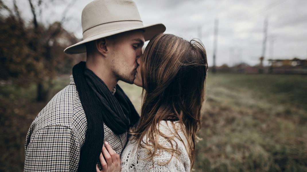  14 κινήσεις για να γίνετε πιο ρομαντικοί και να σώσετε τη σχέση σας | 0 bovary.gr
