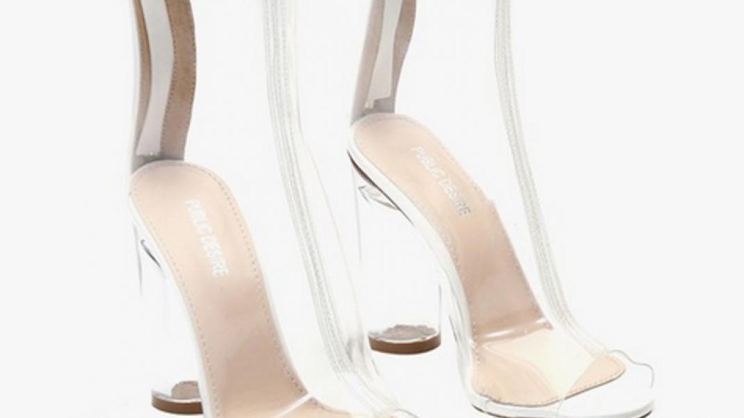 Clear heels -Τα ψηλοτάκουνα που τα φοράς αλλά μοιάζεις ξυπόλυτη, τελευταίο τρεντ | 0 bovary.gr