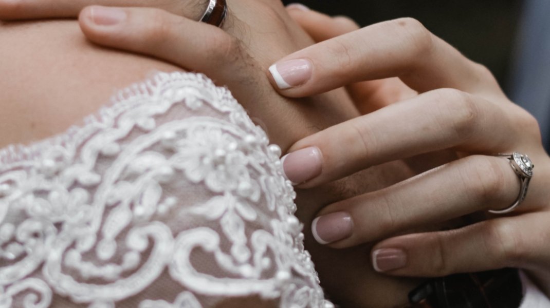 Bridal French Manicure/Photo by Nicole Honeywill on Unsplash