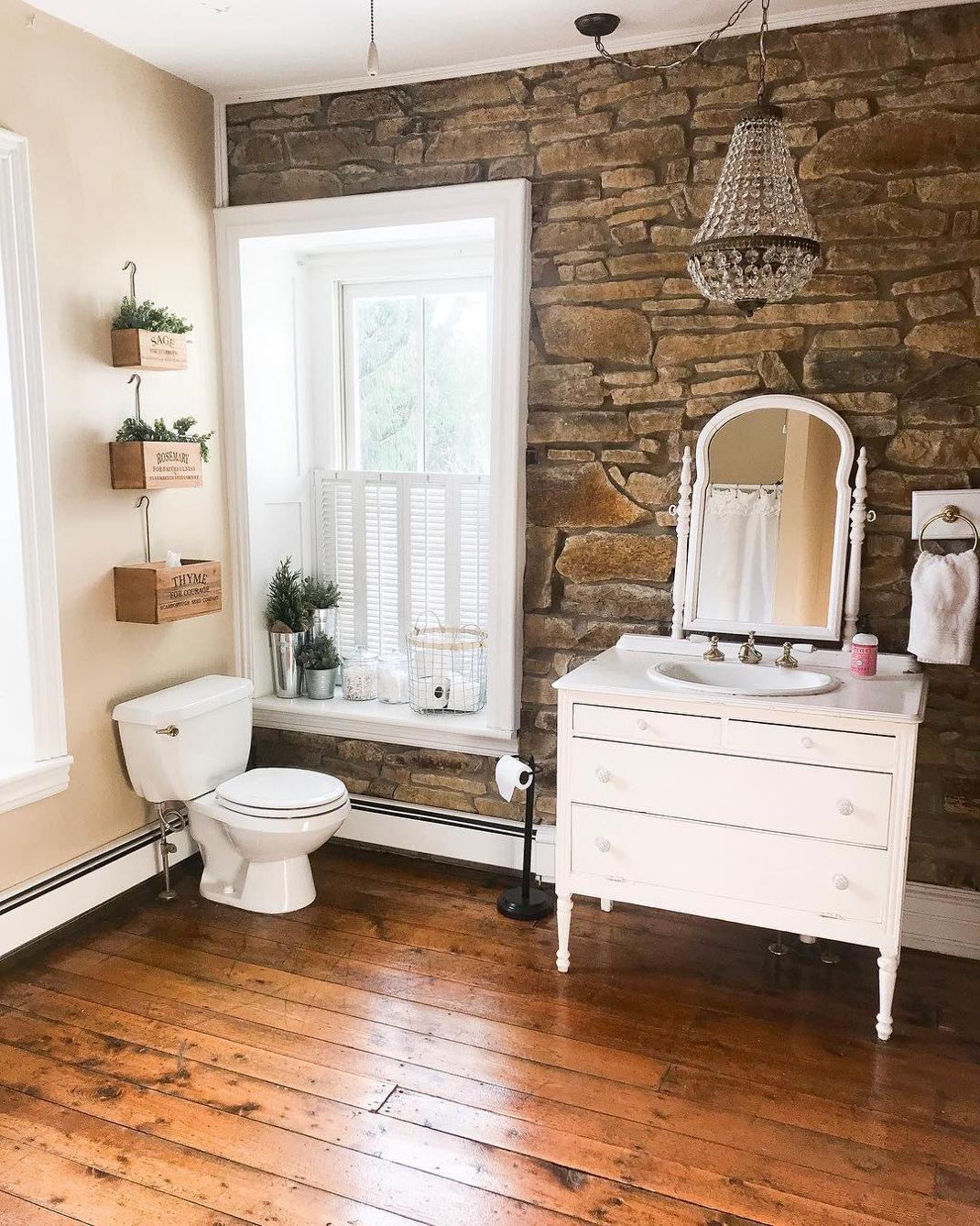 Instagram/our1880farmhouse