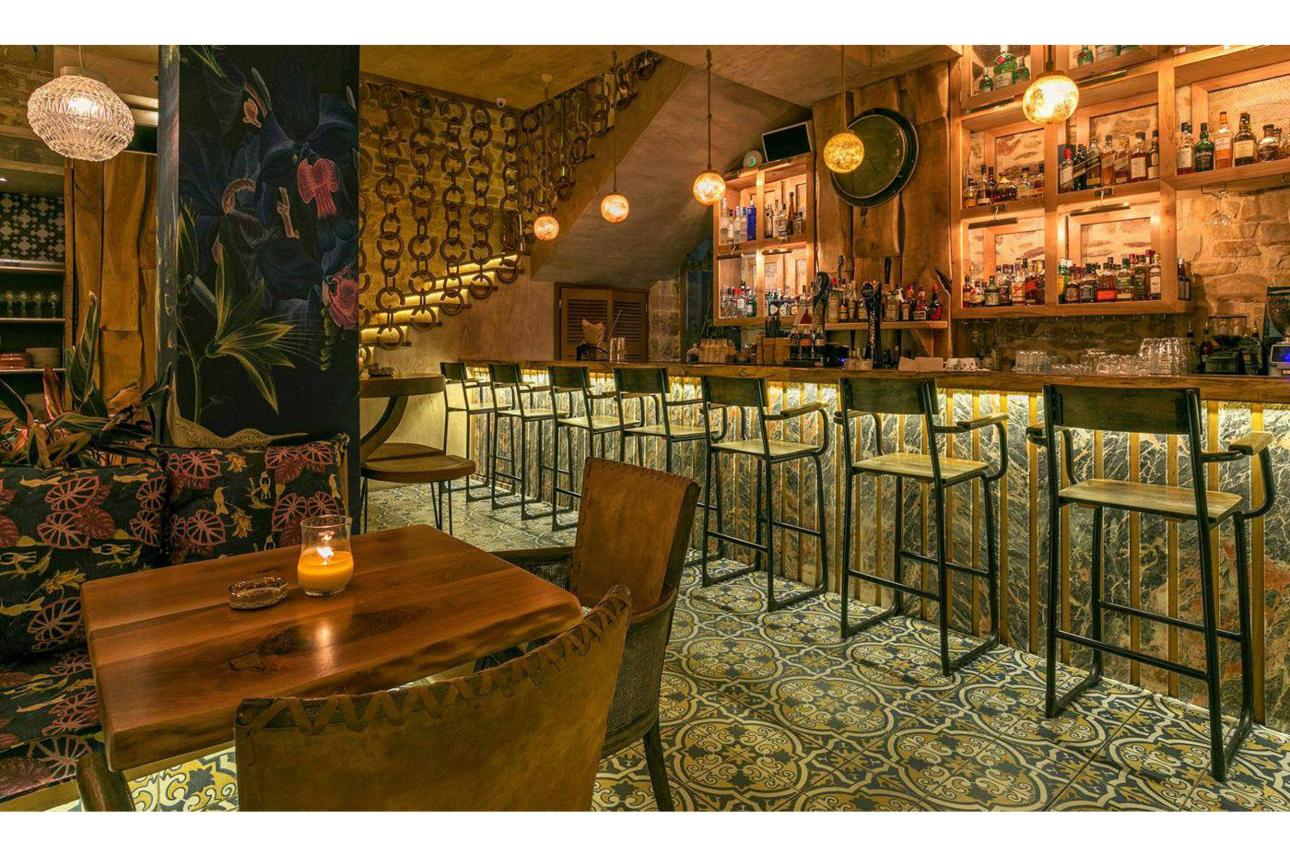 Design and construction @ George Fakaros