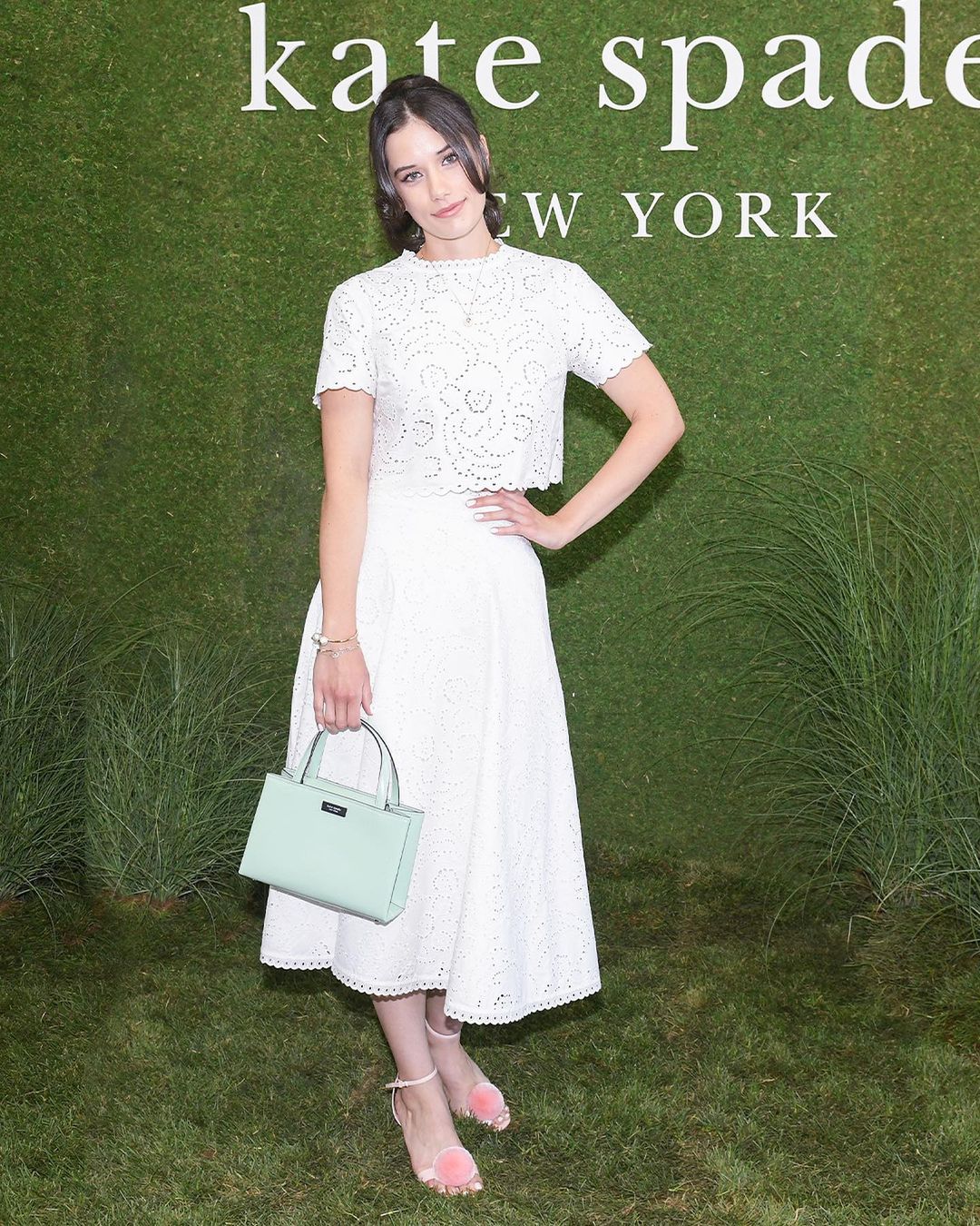 H 22χρονη κόρη του Τζον Τραβόλτα έκανε το ντεμπούτο της στo fashion week της Νέας Υόρκης 