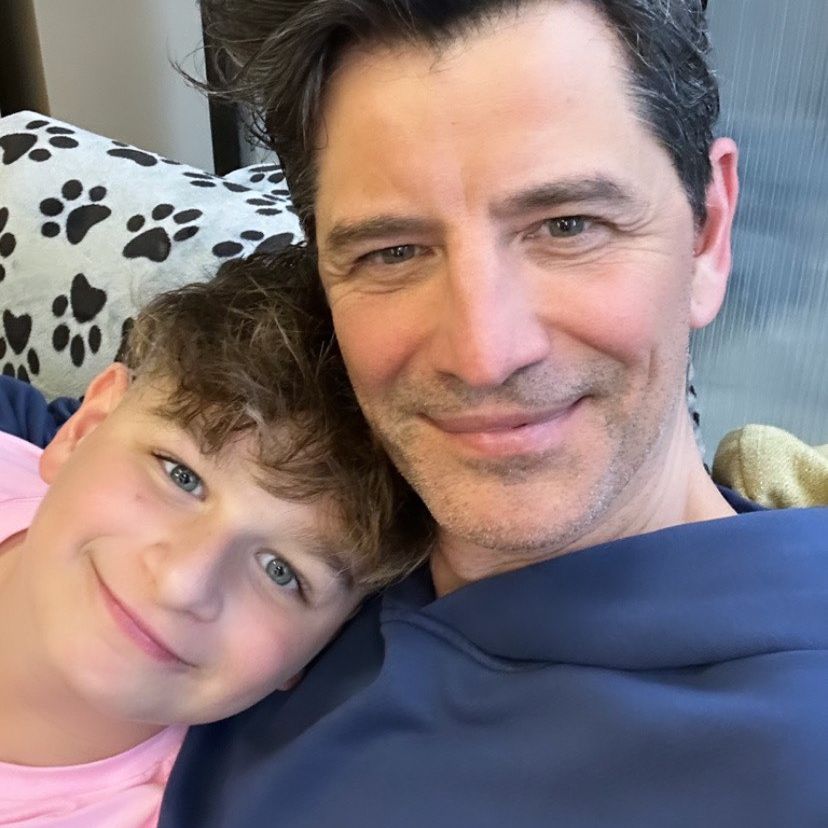 Σάκης Ρουβάς: H selfie αγκαλιά με τον 11χρονο γιο του, Αλέξανδρο -Είναι ολόιδιοι 