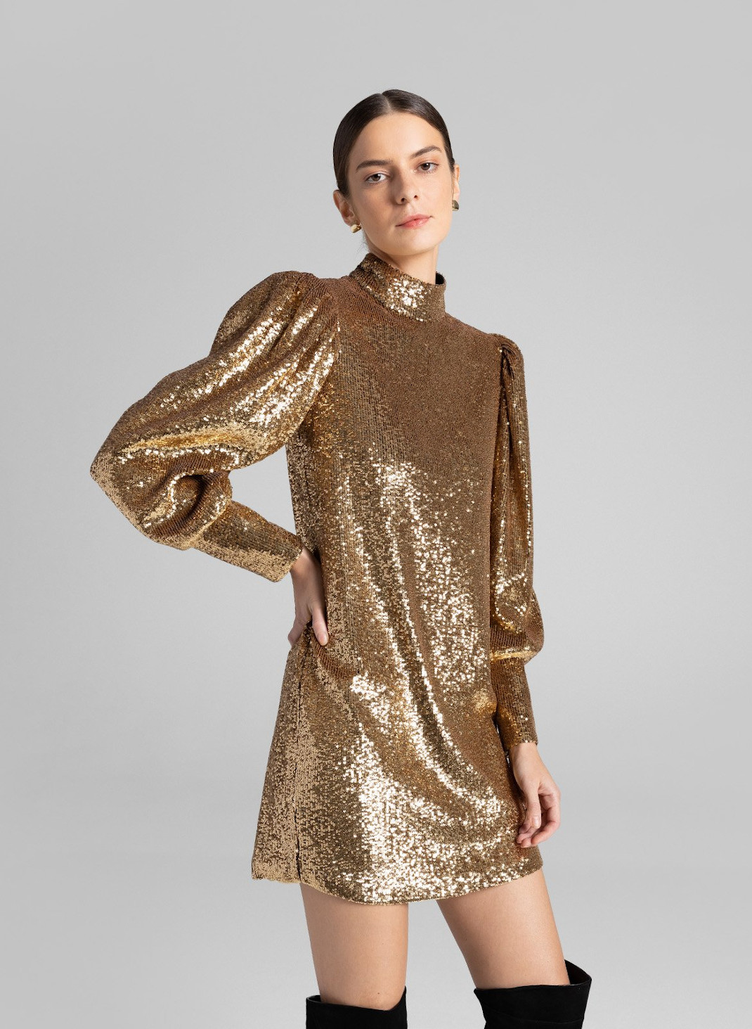 Το χρυσό φόρεμα της εταιρίας ALC