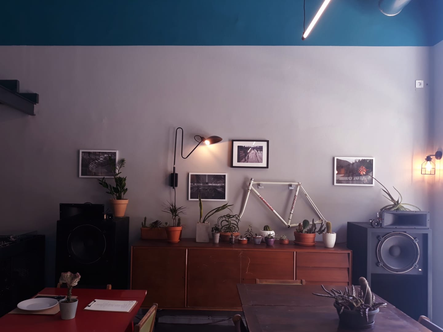 Τα bike cafe της Αθήνας Όλα με φουλ υγιεινή κουζίνα για εσένα που αγαπάς την ισορροπία BOVARY