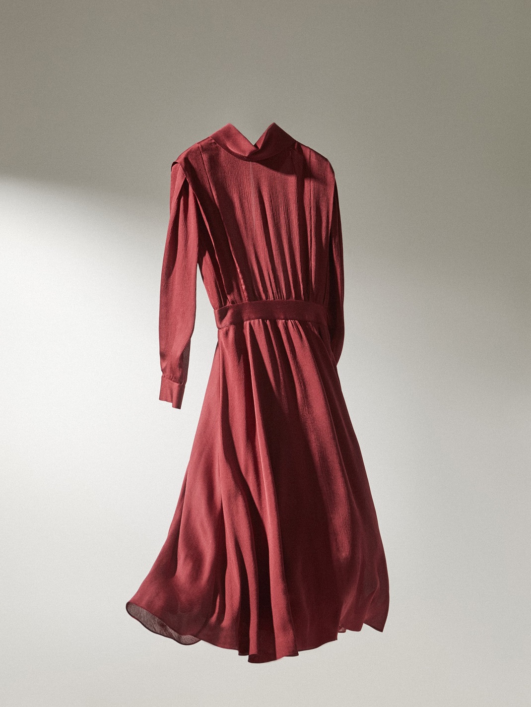 φόρεμα Massimo Dutti
