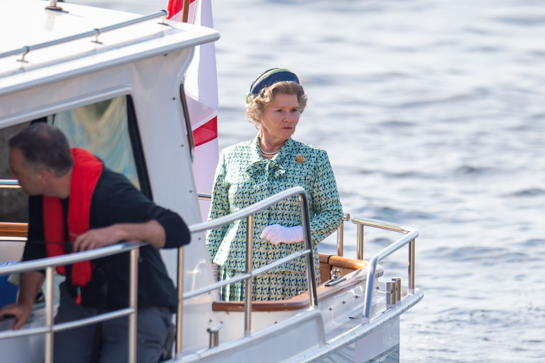  Imelda Staunton The Crown
