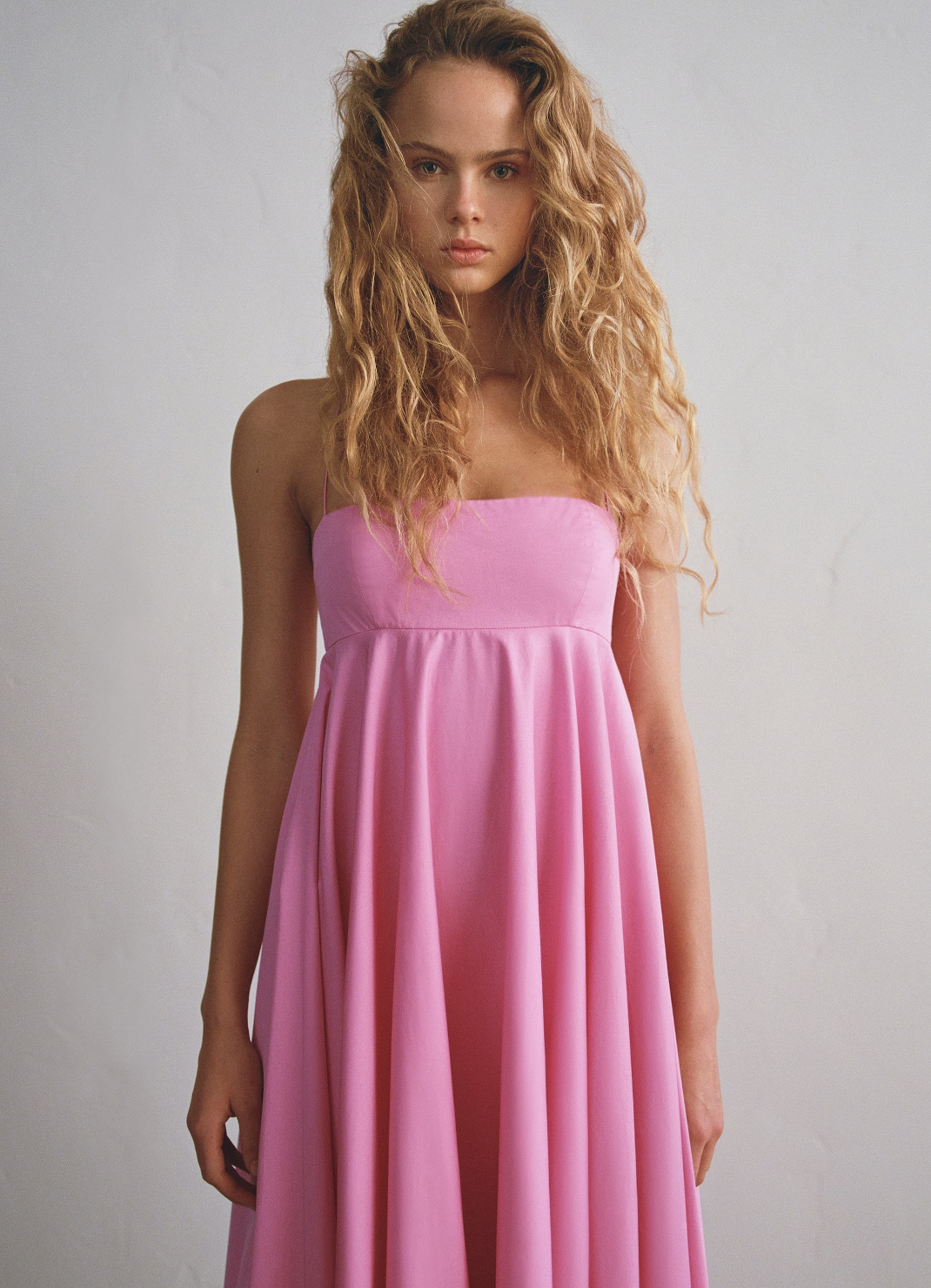 ροζ φόρεμα Zara