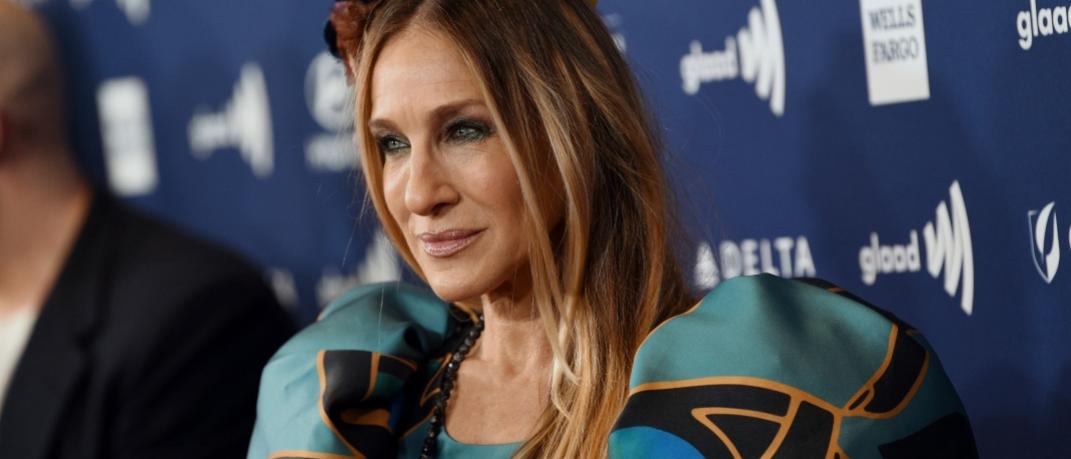 H Sarah Jessica Parker έχει τα πιο sexy, μακριά μαλλιά.