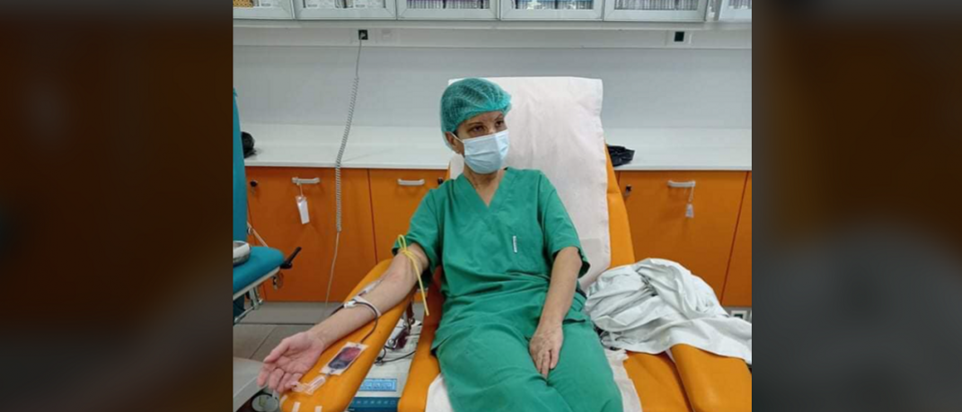 Η θωρακοχειρουργός Καλλιόπη Αθανασιάδη δίνει αίμα