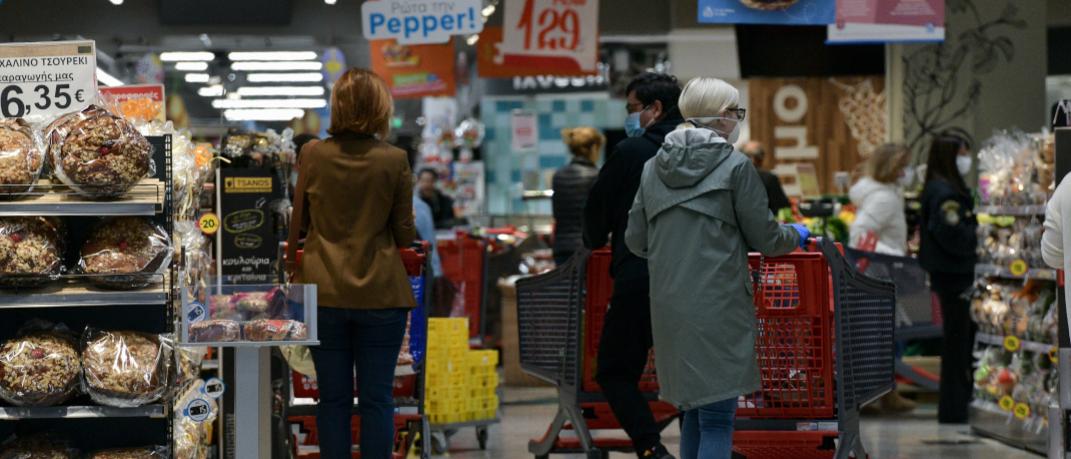 Στο εσωτερικό ενός σούπερ μάρκετ 