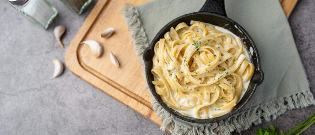 Fettuccine Alfredo