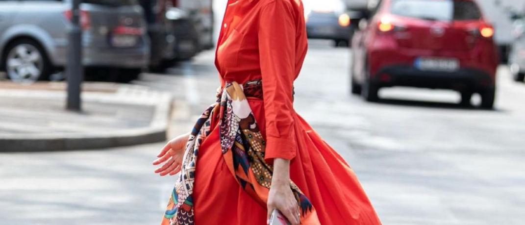 Woman Red Dress scarf street style