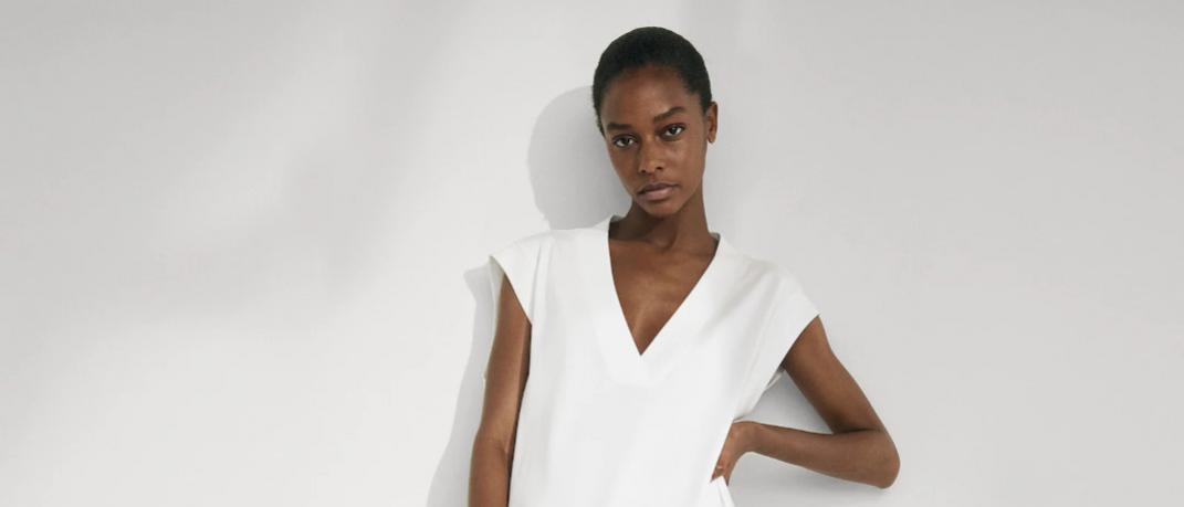Το λευκό φόρεμα από τα Massimo Dutti