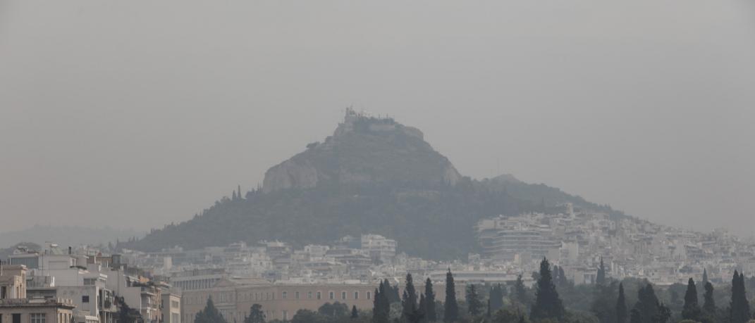 Αθήνα με στάχτη