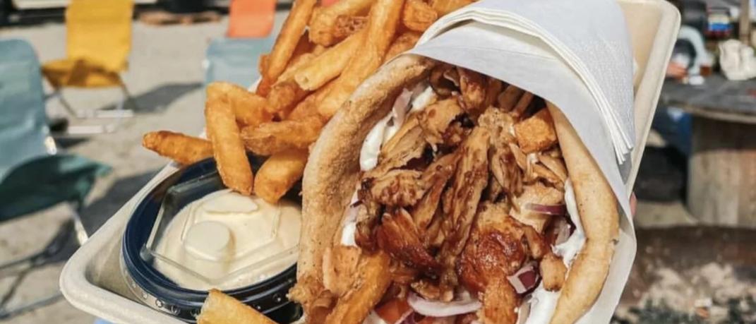 Το ελληνικό σουβλάκι σερβίρεται στο street food της Κοπεγχάγης