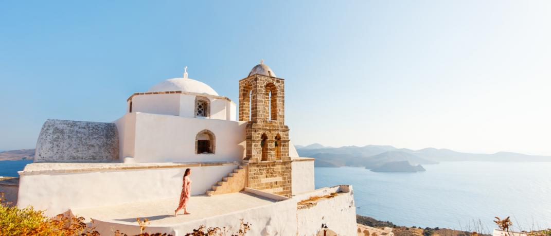 «Travel and Leisure»: Τοπ προορισμός για μήνα του μέλιτος η Ελλάδα