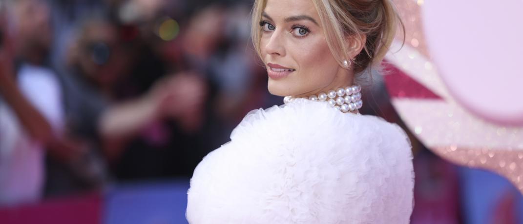 Τα καλλυντικά που χρειάζεσαι για look σαν της Margot Robbie