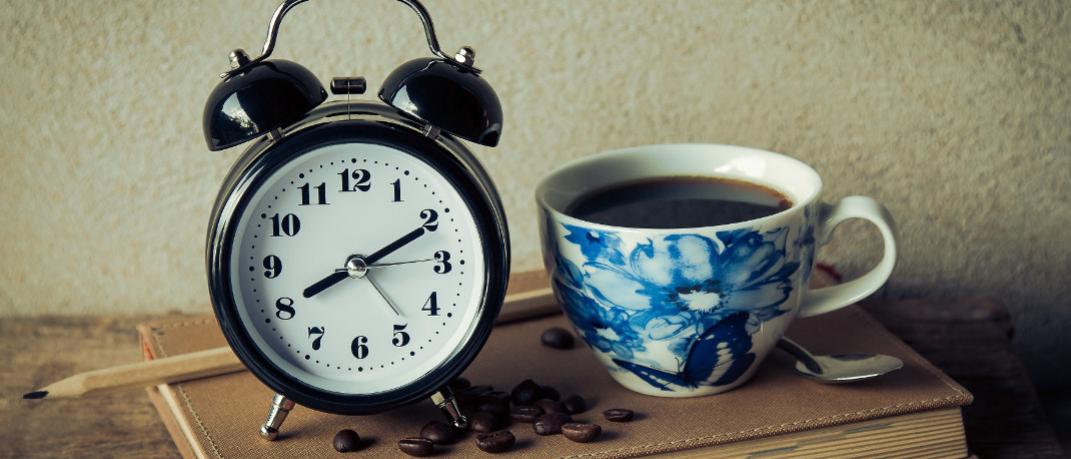 Πρωινό ξύπνημα με καφέ, Φωτογραφία: Pexels/by Aphiwat 