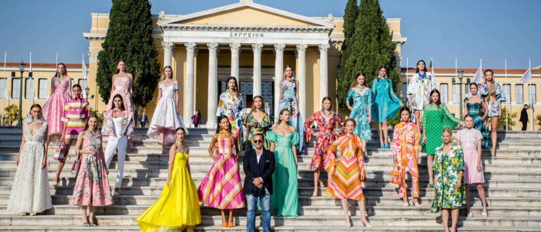 O Βασίλης Ζούλιας κάνει το πιο απίθανο fashion bazaar -Παπούτσια και τσάντες από 50 ευρώ! | 0 bovary.gr