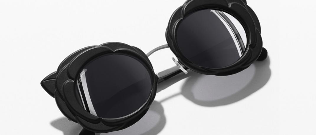 Μαύρη, λευκή καμέλια ή κάτι πιο σπορ, χρωματιστό;  Τα νέα γυαλιά της CHANEL συναρπάζουν | 0 bovary.gr