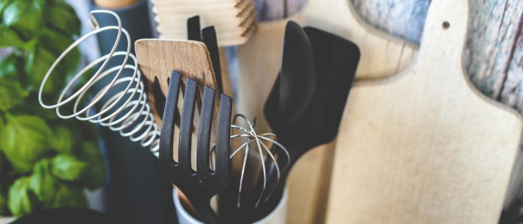 8 αντικείμενα που πρέπει να πετάξεις τώρα από την κουζίνα σου –Την αποδιοργανώνουν  | 0 bovary.gr