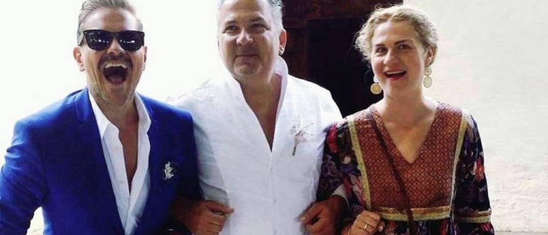 Παντρεύτηκε ο Γιώργος Λιάντος - Στο πλευρό του η Εβελίνα Παπούλια και η κόρη τους | 0 bovary.gr