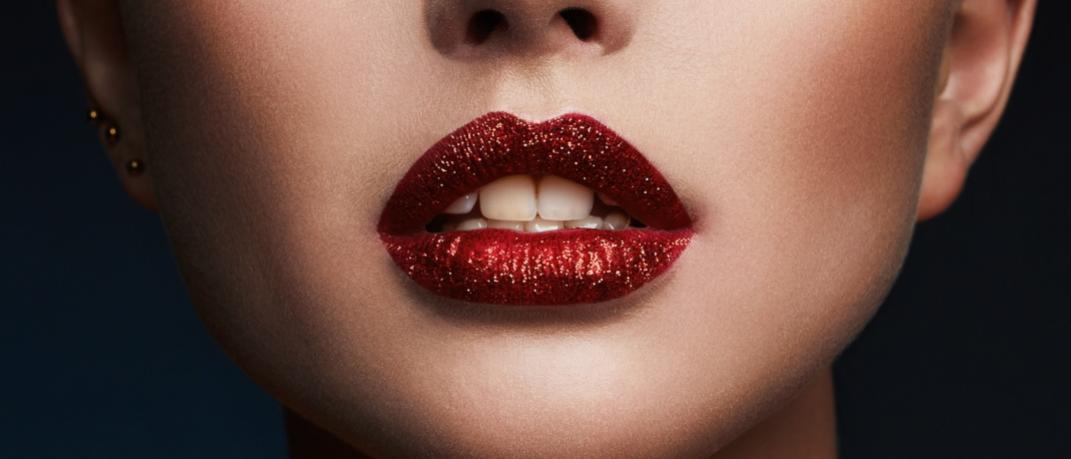 Festive Makeup Look/Shutterstock