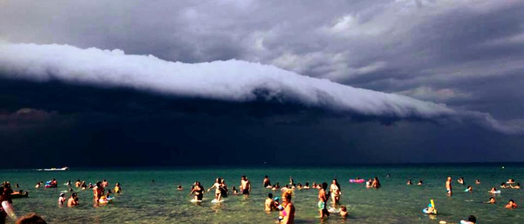 Shelf Cloud -Το εντυπωσιακό φαινόμενο πριν την καταιγίδα που καταγράφηκε στην Πιερία | 0 bovary.gr