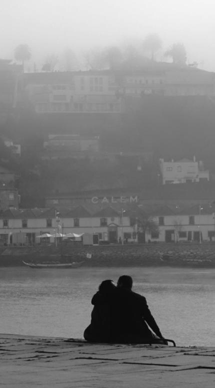 Η ερώτηση από ψυχίατρο του Χάρβαρντ που θα σας δείξει αν είστε ευτυχισμένοι με τον σύντροφό σας