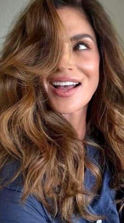 Η Cindy Crawford με χτένισμα και κούρεμα από τον Δημήτρη Γιαννέτο