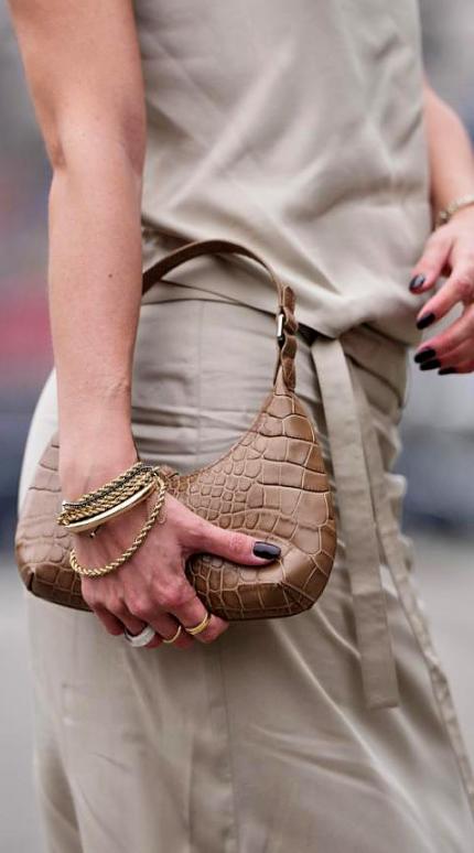 Το μανικιούρ της άνοιξης που έχει γίνει viral -Άλλοι το λατρεύουν, άλλοι το μισούν