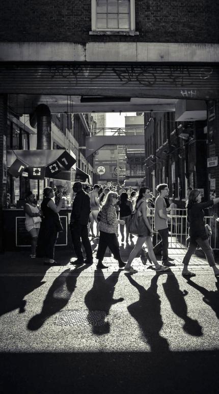 Por fim, vale lembrar que a Beiersdorf, grupo detentor da marca Nivea, apresentou, recentemente, uma novidade: o Nivea Creme Natural Touch. Não é ums substituição à famosa lata azul, mas, sim, uma versão mais sustentável e vegana.