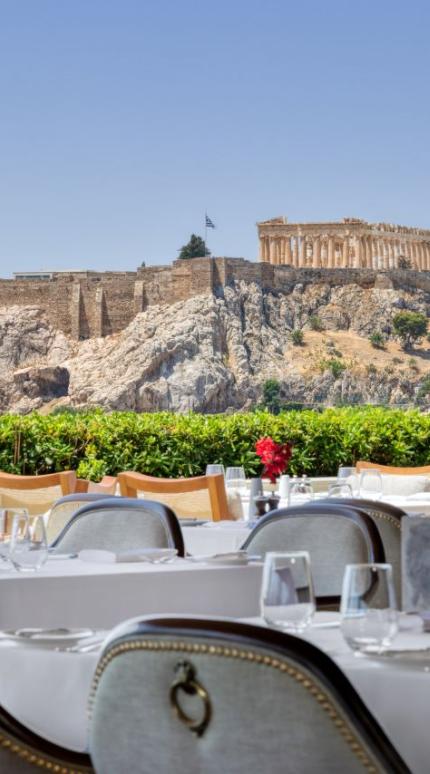 Στο εστιατόριο GB Roof Garden για Ανάσταση και Πάσχα