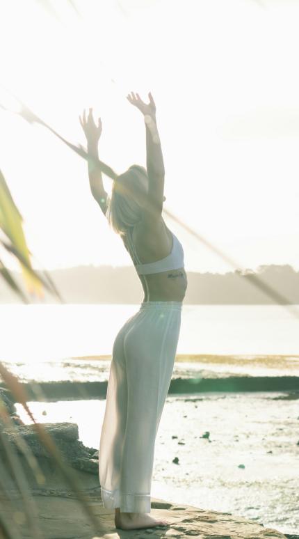 Η μία στάση γιόγκα που προτείνουν οι ειδικοί για γυναίκες άνω των 50