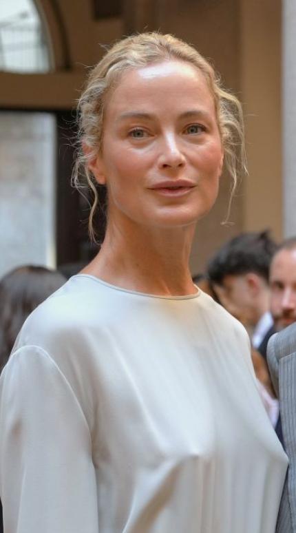 Η Carolyn Murphy και η Eugenia Silva σε επίδειξη μόδας