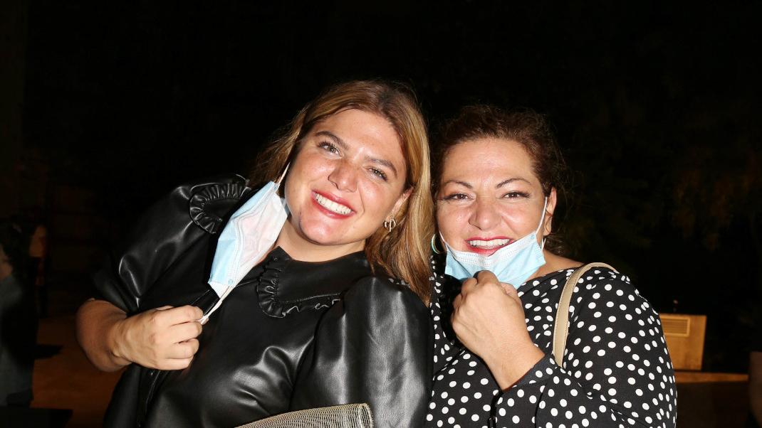 Η Δανάη Μπάρκα με τη μητέρα της, Βίκυ Σταυροπούλου