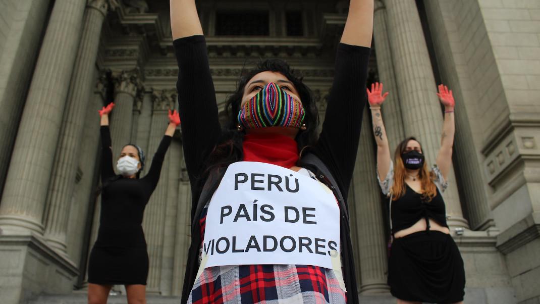 γυναίκες Περού βιασμός